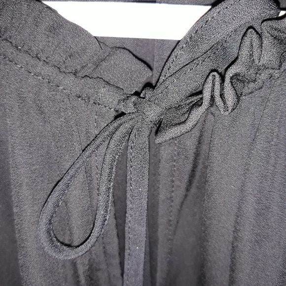 New with tags Black blouse - Picture 3 of 7